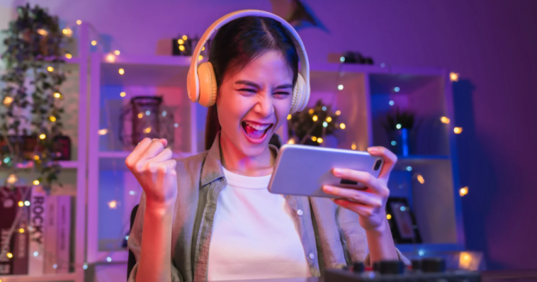 15 Best Mobile Gaming Accessories 2025 - Elevate Your Play!